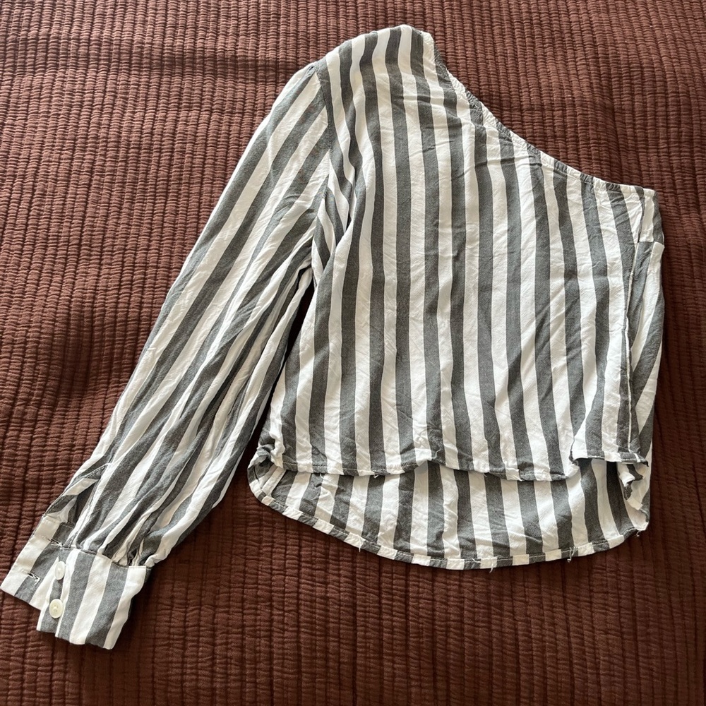 L’Academie Revolve Grey White Striped One Shoulder Top